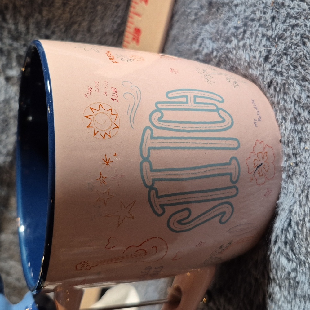 NWT Pink and Blue Stitch Mug with Figurine Stirrer - Picture 6 of 12